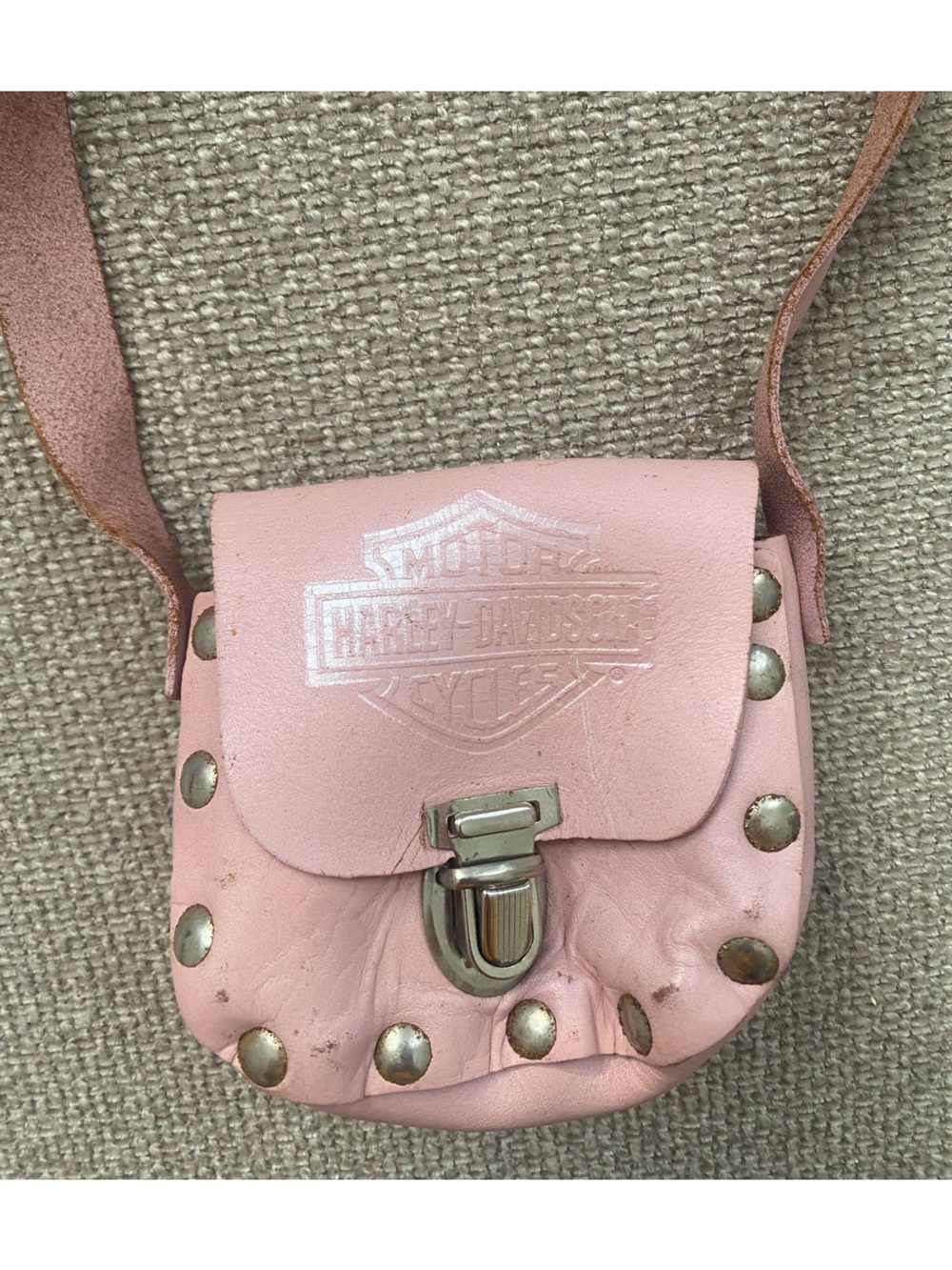 Harley-Davidson Pink Leatherette Studded Crossbody Bag - Picture 3 of 11